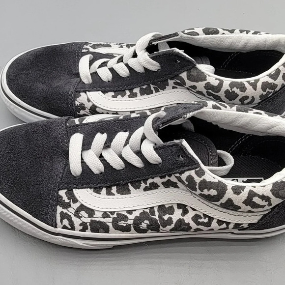 Vans Old Skool Leopard Black/Truewhite VN0A4U3B316 Kids Size 3.0 - Picture 7 of 9
